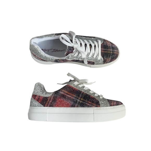 Betsey Johnson Shoes - Betsey Johnson Lindsay Lace up embellished bling sparkle rhinestone sneakers 8